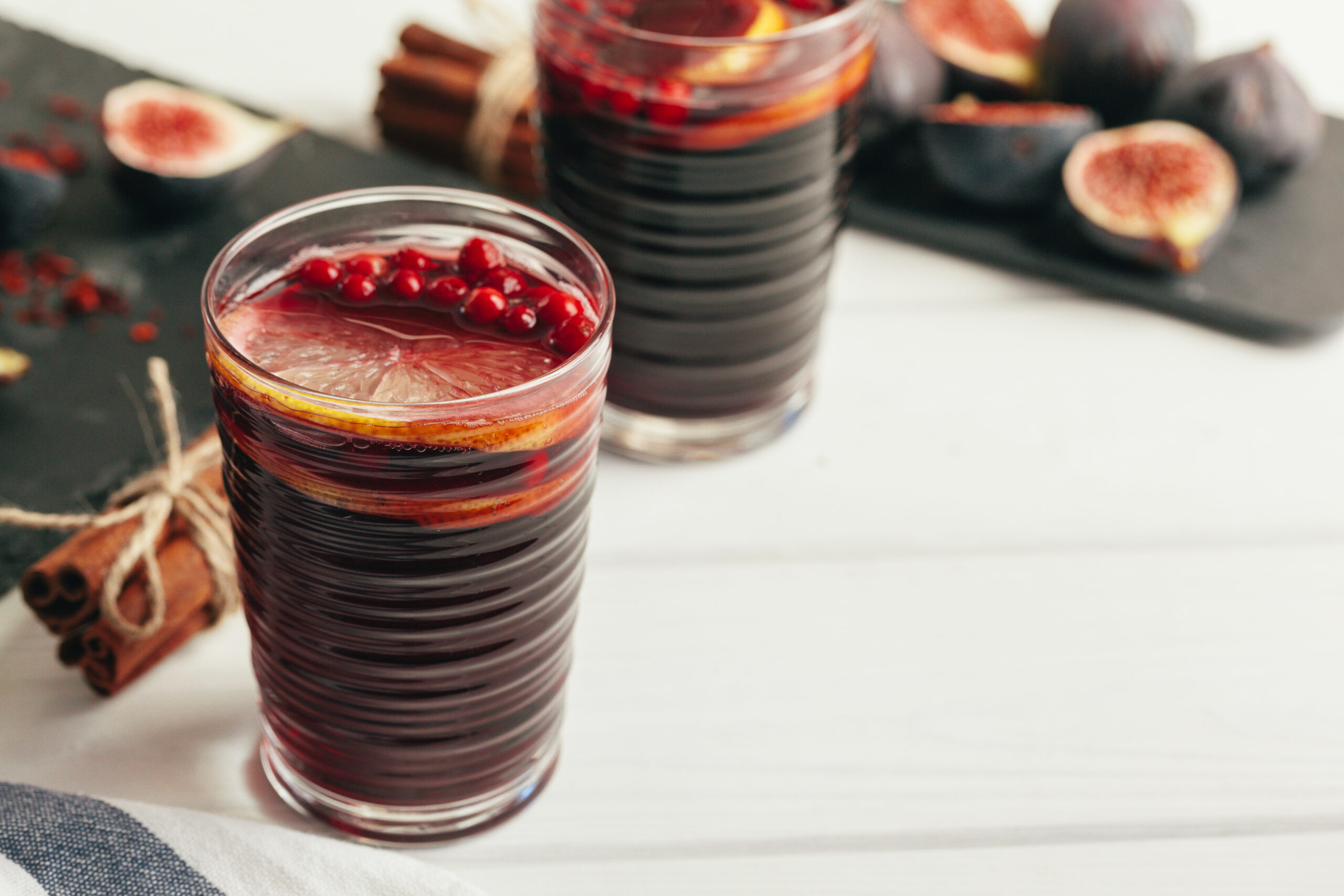 Mulled Wine With Dried Fruit